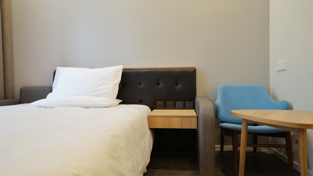 Hanting Premium Hotel Shanghai South Xizang Road Dış mekan fotoğraf