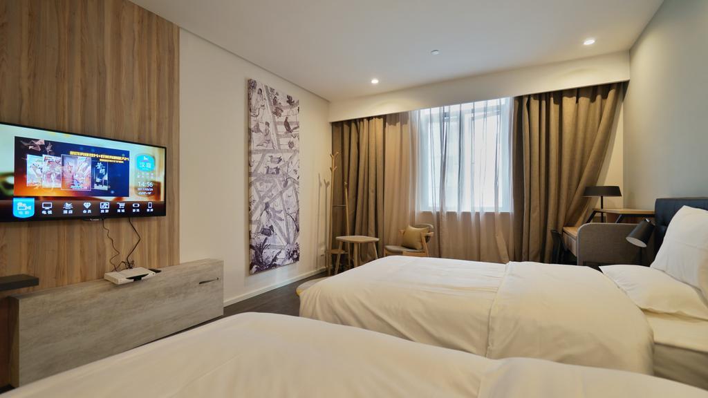 Hanting Premium Hotel Shanghai South Xizang Road Dış mekan fotoğraf
